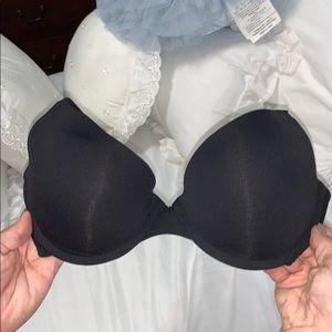 Victoria Secret Pink Push Up 36C in Black
